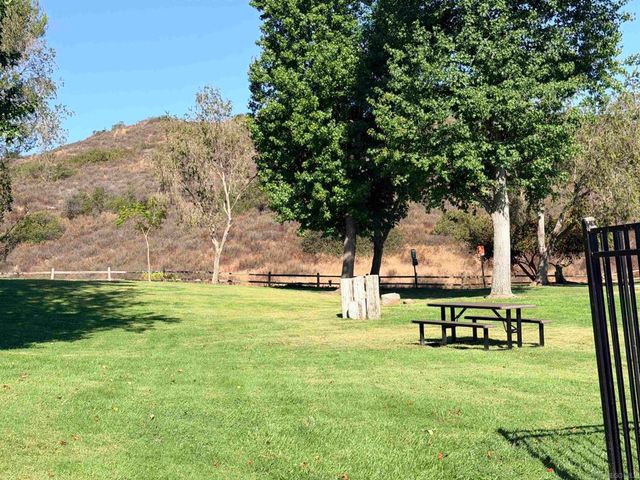 8741 Wahl, Santee, CA 92071