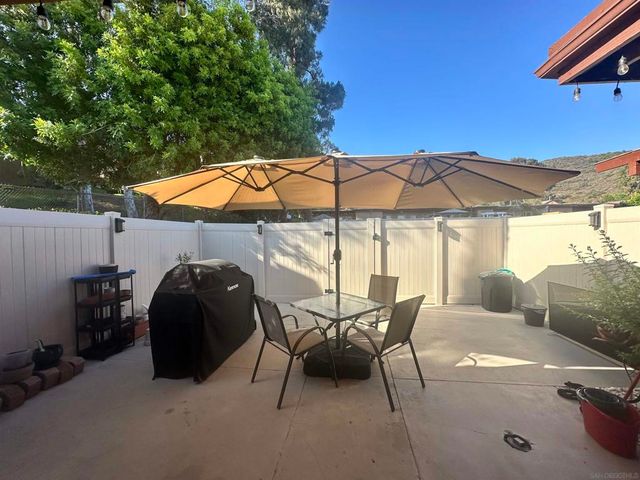 8741 Wahl, Santee, CA 92071