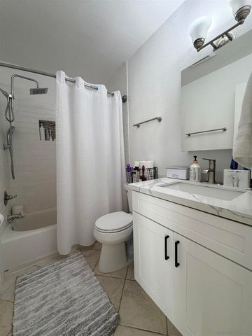 8741 Wahl, Santee, CA 92071