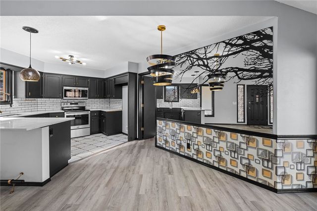 41 Selkirk Drive, Bella Vista, AR 72715