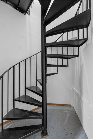 41 Selkirk Drive, Bella Vista, AR 72715