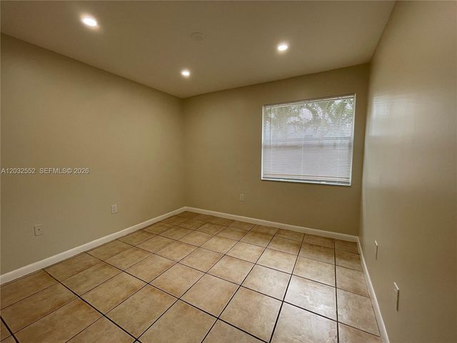 1511 San Remo Circle 1511, Homestead, FL 33035