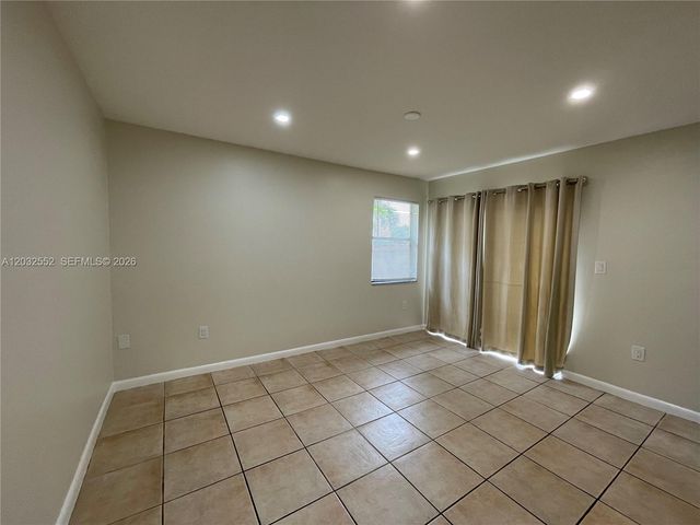 1511 San Remo Circle 1511, Homestead, FL 33035
