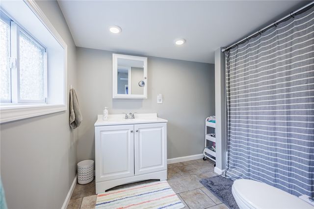 146 Maiden Lane, Greece, NY 14616