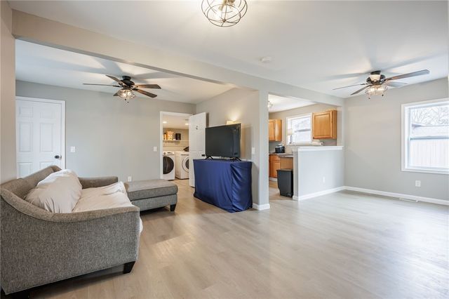 146 Maiden Lane, Greece, NY 14616