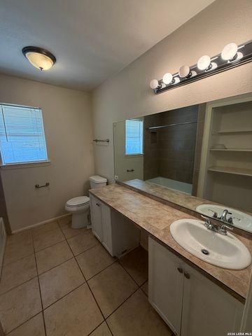 5802 OAK COUNTRY WAY, San Antonio, TX 78247