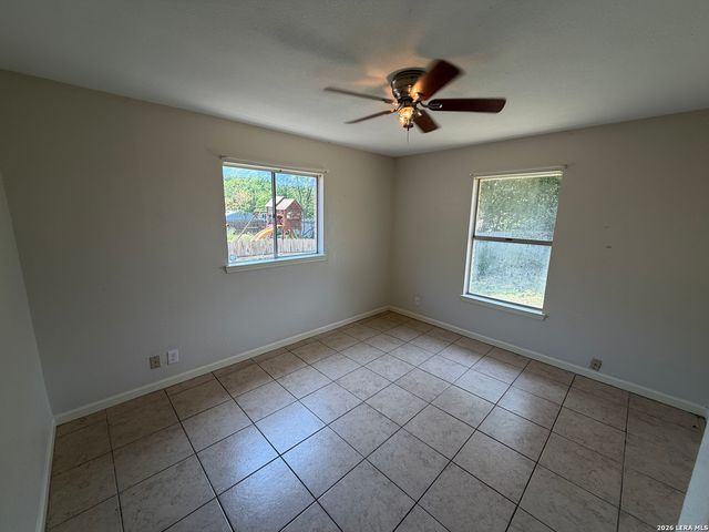 5802 OAK COUNTRY WAY, San Antonio, TX 78247