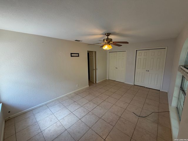 5802 OAK COUNTRY WAY, San Antonio, TX 78247