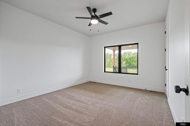 18304 Blackwalnut Street, Omaha, NE 68136