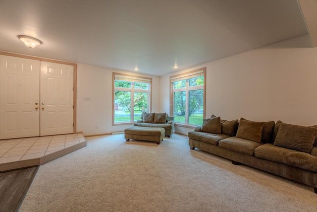 1102 MICHLER CREST, Merrill, WI 54452