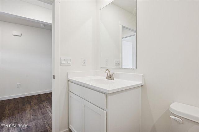 177 N Rolling Meadows Drive, Harriman, TN 37748