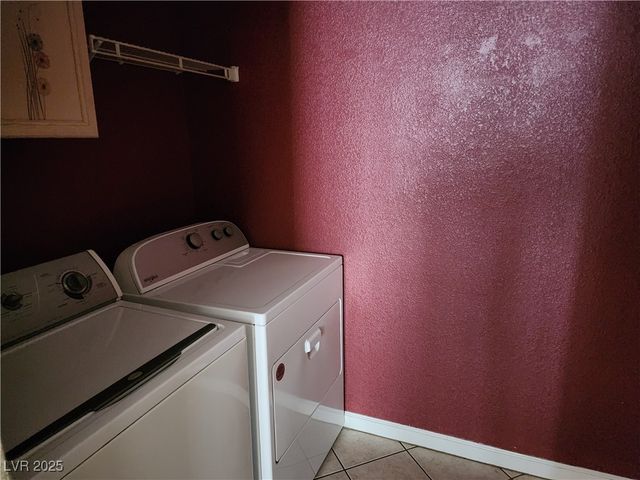 7733 Almeria Avenue, Las Vegas, NV 89128