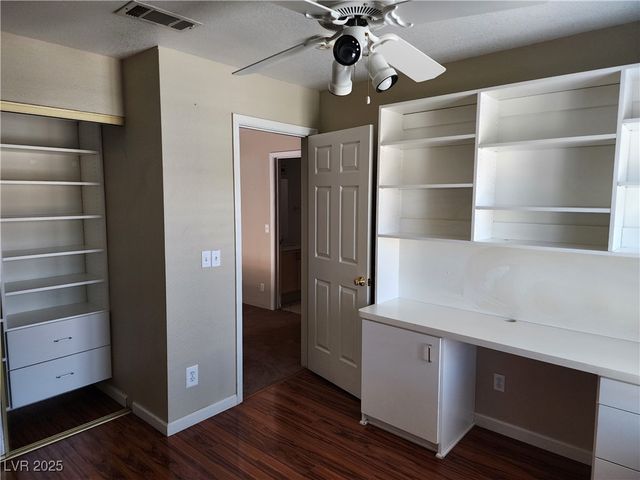 7733 Almeria Avenue, Las Vegas, NV 89128