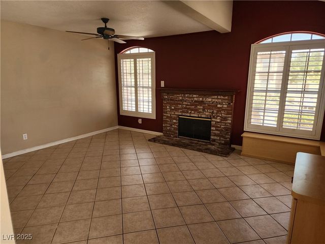 7733 Almeria Avenue, Las Vegas, NV 89128