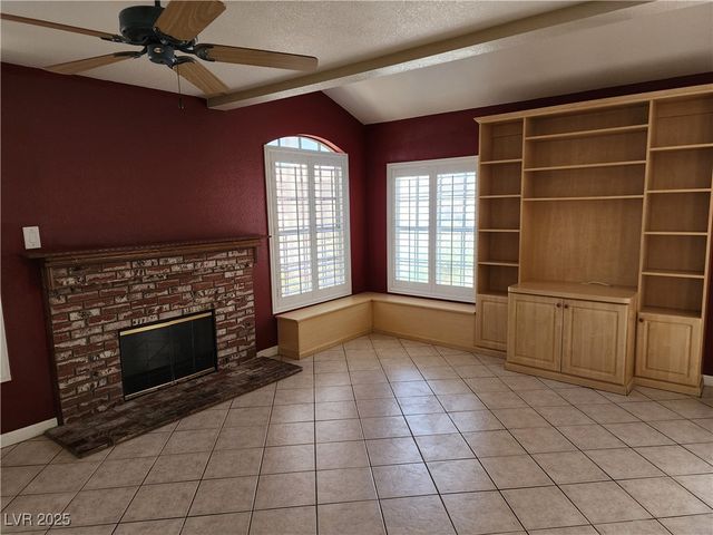 7733 Almeria Avenue, Las Vegas, NV 89128