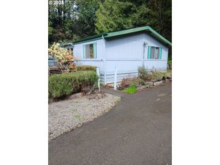 1050 N CEDAR POINT Rd, Coquille, OR 97423