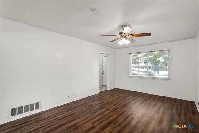 2417 Robin Road, Temple, TX 76502