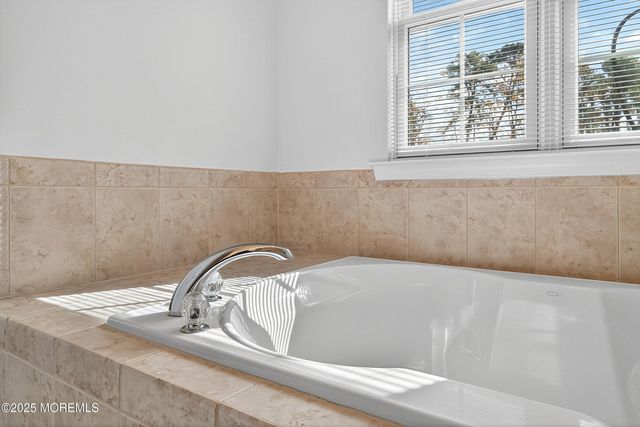 79 Spring Lake Boulevard, Waretown, NJ 08758