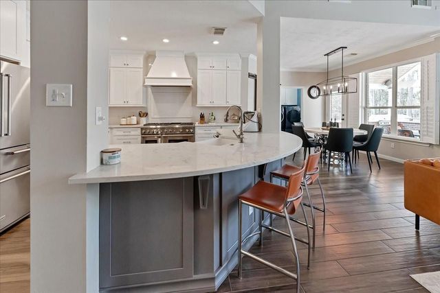 31 Brywood Place, The Woodlands, TX 77382