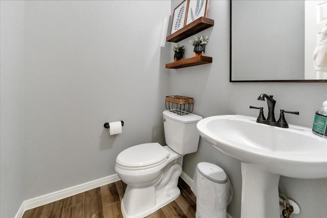 31 Brywood Place, The Woodlands, TX 77382