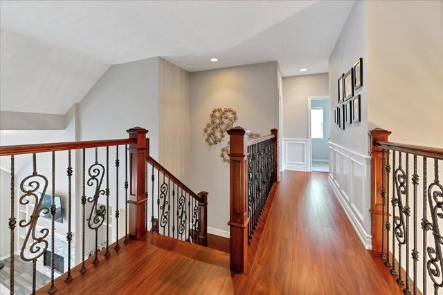 31 Brywood Place, The Woodlands, TX 77382