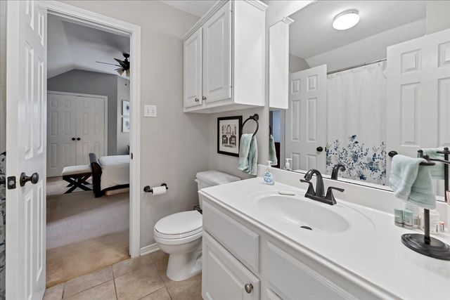 31 Brywood Place, The Woodlands, TX 77382