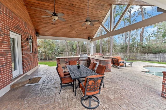 31 Brywood Place, The Woodlands, TX 77382