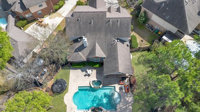 31 Brywood Place, The Woodlands, TX 77382