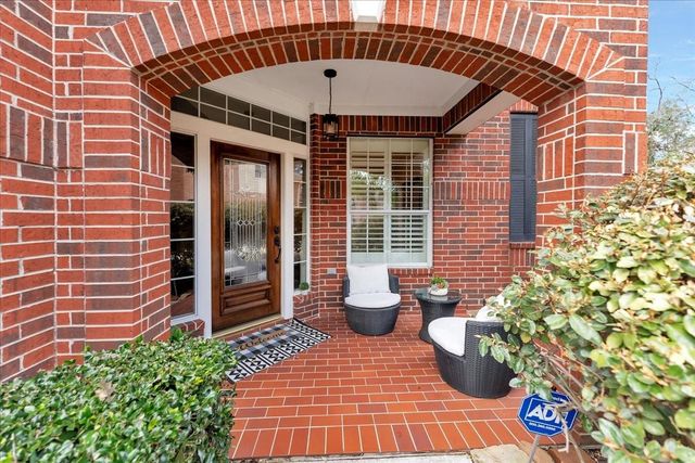 31 Brywood Place, The Woodlands, TX 77382