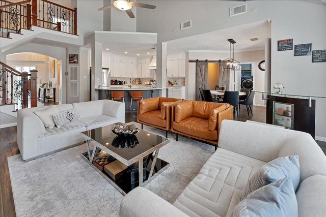 31 Brywood Place, The Woodlands, TX 77382