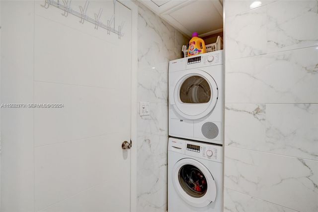 5600 Collins Ave 9M, Miami Beach, FL 33140