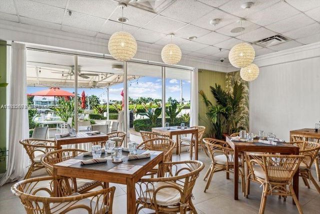 5600 Collins Ave 9M, Miami Beach, FL 33140