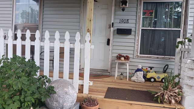 1908 S Kerth Avenue, Evansville, IN 47714