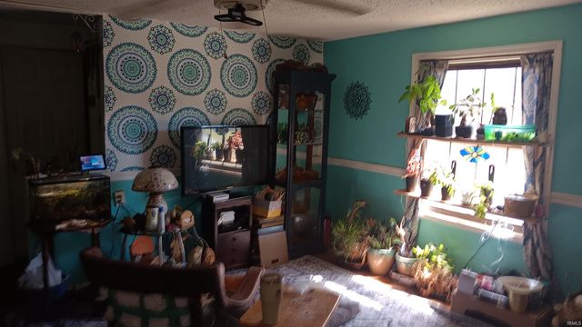 1908 S Kerth Avenue, Evansville, IN 47714