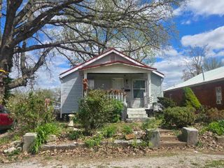 1908 S Kerth Avenue, Evansville, IN 47714