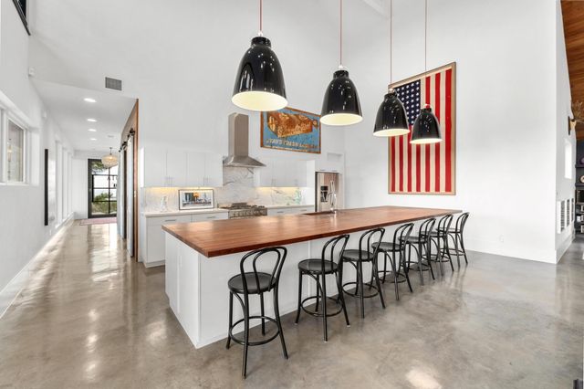 12800 Old Baldy TRL, Austin, TX 78737