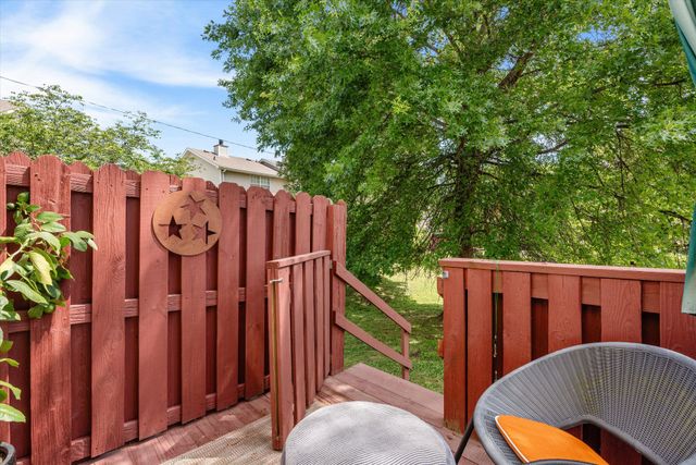 413 S Timber Dr, Nashville, TN 37214