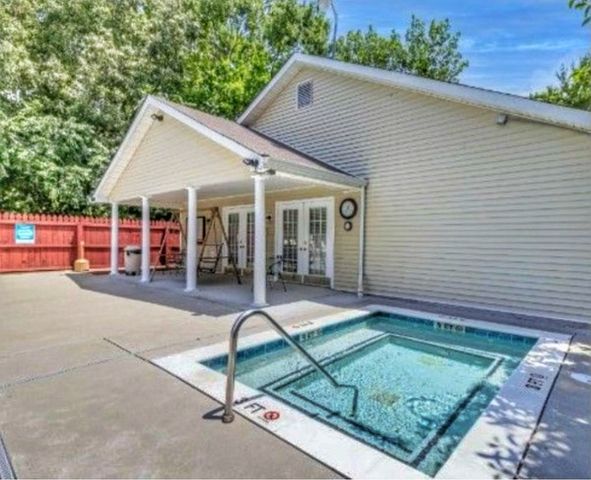 413 S Timber Dr, Nashville, TN 37214