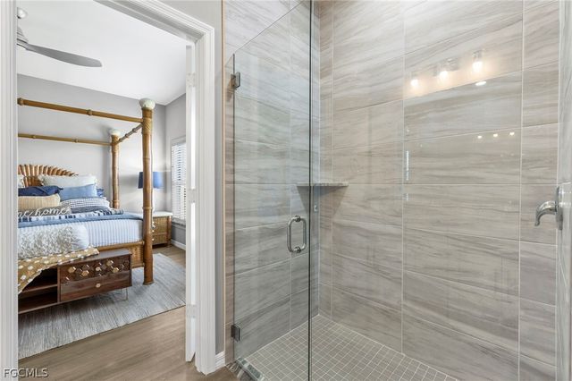 112 Wilmington PKWY, Matlacha, FL 33993