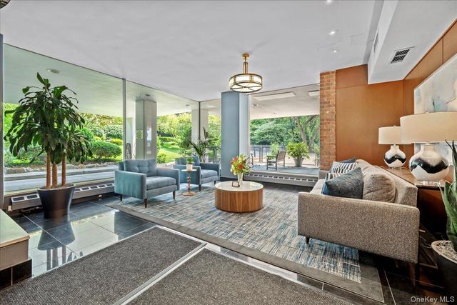 2727 Palisade Avenue 8H, Bronx, NY 10463