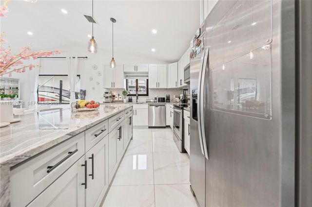 11011 SW 143rd Ct, Miami, FL 33186