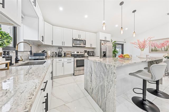 11011 SW 143rd Ct, Miami, FL 33186