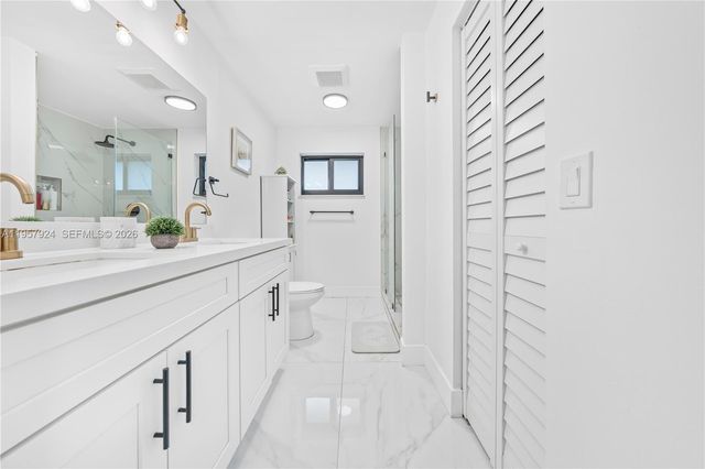 11011 SW 143rd Ct, Miami, FL 33186