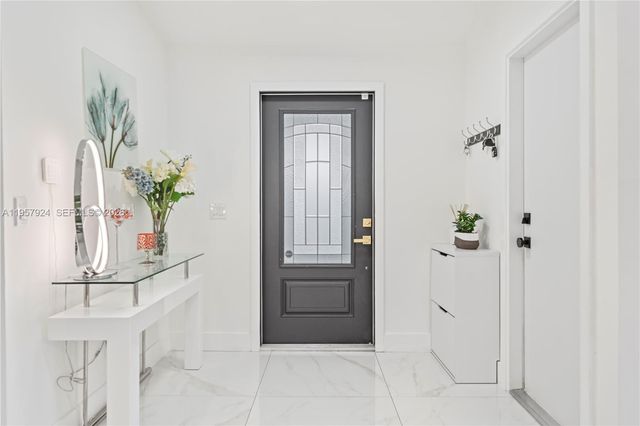 11011 SW 143rd Ct, Miami, FL 33186