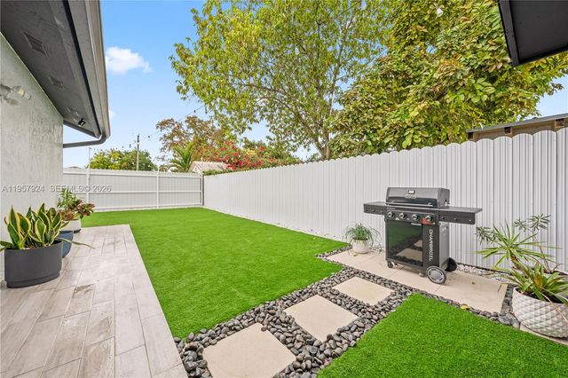 11011 SW 143rd Ct, Miami, FL 33186