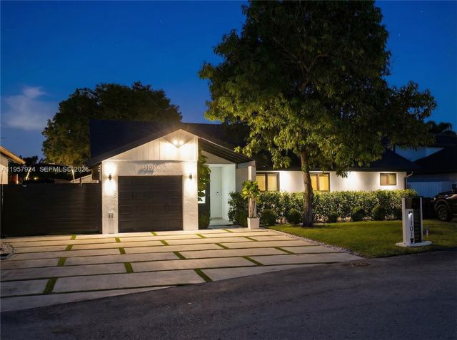 11011 SW 143rd Ct, Miami, FL 33186