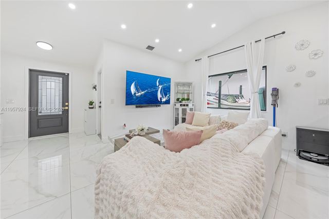 11011 SW 143rd Ct, Miami, FL 33186