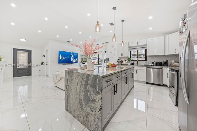 11011 SW 143rd Ct, Miami, FL 33186