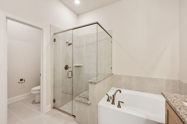 210 Comanche Trail, Alvarado, TX 76009