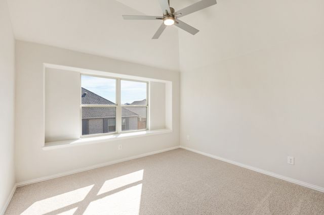 210 Comanche Trail, Alvarado, TX 76009